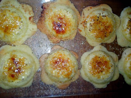 Crème brûlée sur tuile aux amandes